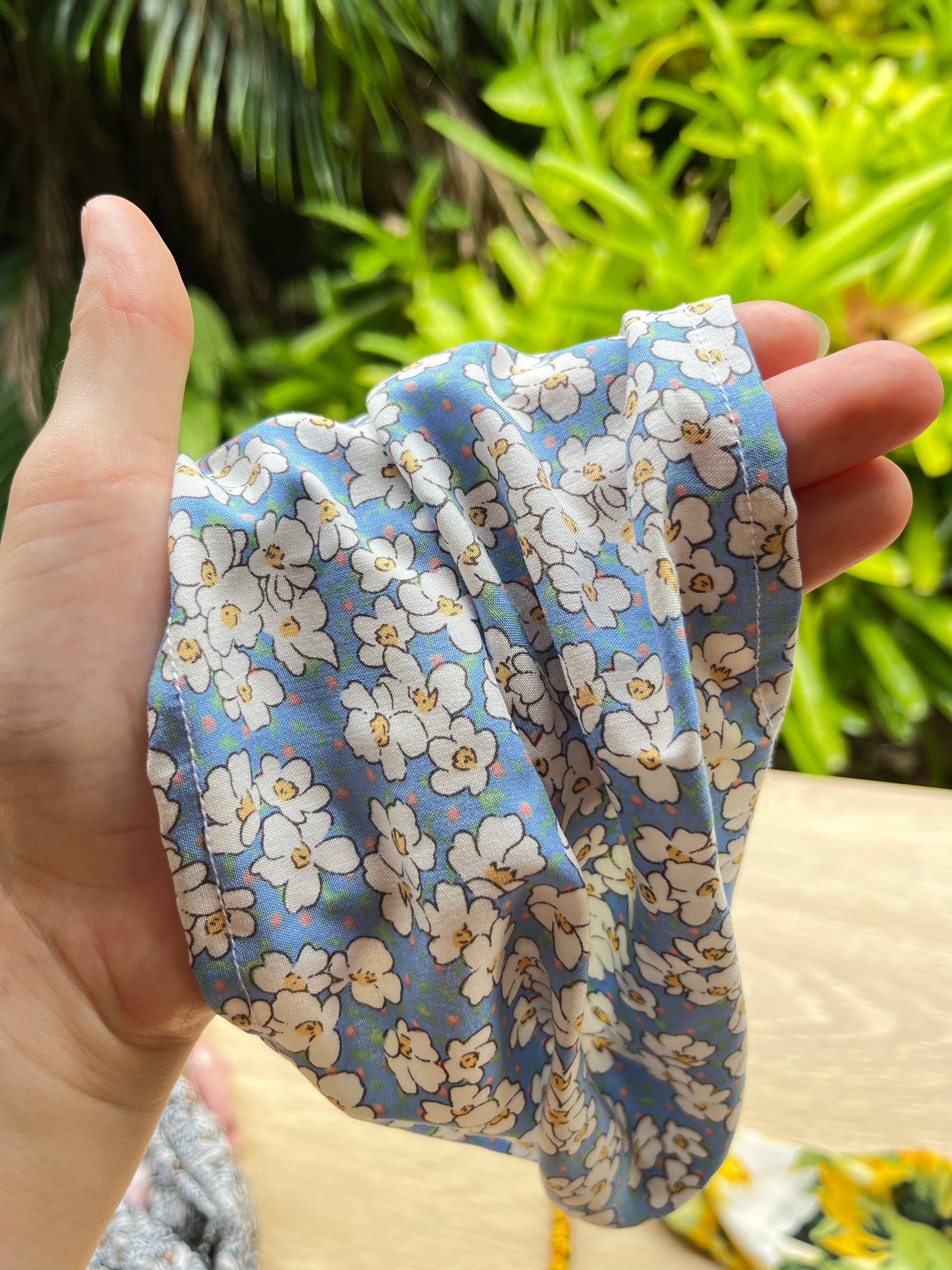 blue daisy bandana headband
