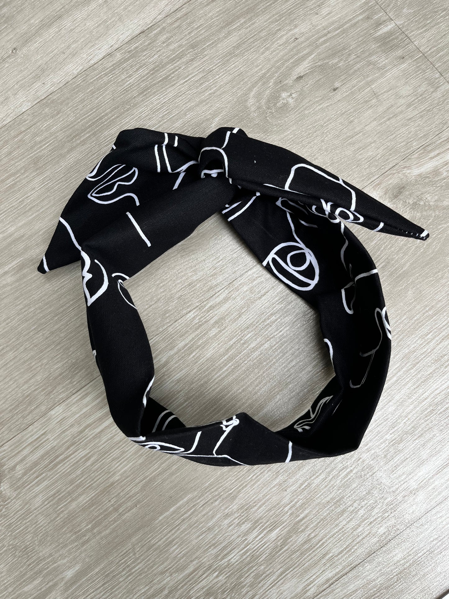 Black Wire Headband 